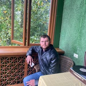 Парни в Кисловодске: Дима, 28 - ищет девушку из Кисловодска