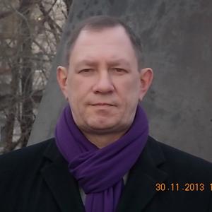 Парни в Томске: Олег Андреев, 59 - ищет девушку из Томска