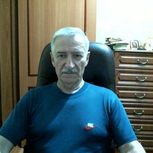 Парни в Магнитогорске: Гена Гаврилов, 66 - ищет девушку из Магнитогорска
