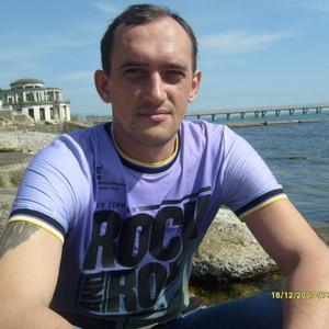 Парни в Сальске: Михаил, 44 - ищет девушку из Сальска