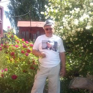 Парни в Перми: Валерий, 74 - ищет девушку из Перми