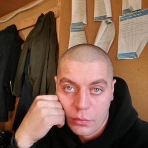 Парни в Череповце: Валерий, 34 - ищет девушку из Череповца