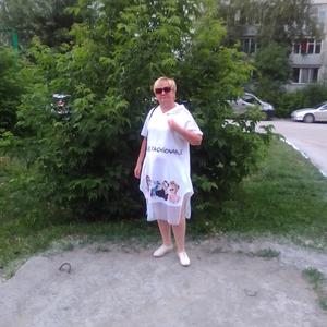 Девушки в Новосибирске: Инна, 45 - ищет парня из Новосибирска