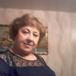Мила, 66 лет, Новосибирск