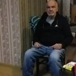Виктор, 71 год, Харьков