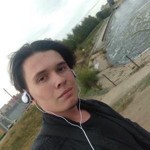 Viktor, 23 года, Балаково