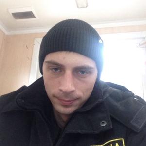 Анатолий, 32 года, Барнаул