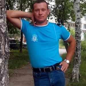 Парни в Томске: Евгений Нестеренко, 44 - ищет девушку из Томска