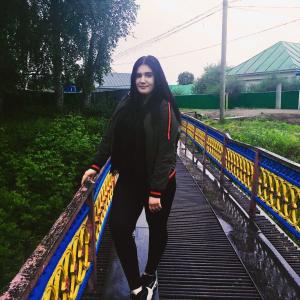 Девушки в Уфе (Башкортостан): Алина , 24 - ищет парня из Уфы (Башкортостан)