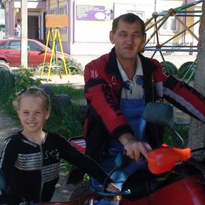 Парни в Твери: Вадим Маханьков, 65 - ищет девушку из Твери