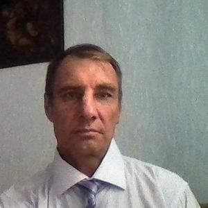 Aleksandr, 61 год, Невинномысск