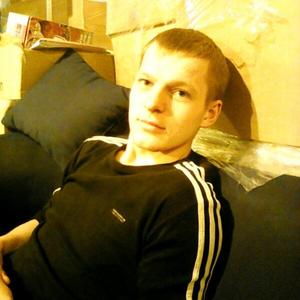 Дмитрий, 32 года, Наволоки
