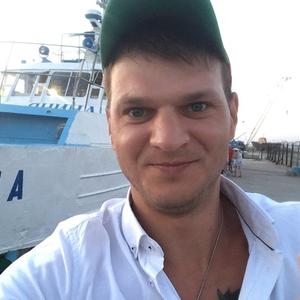 Игорь, 35 лет, Климовск