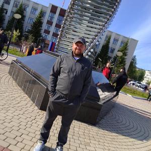 Парни в Усинске: Ден, 41 - ищет девушку из Усинска