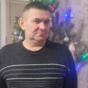 Парни в Челябинске: Евгений, 55 - ищет девушку из Челябинска