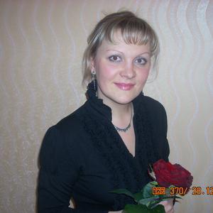 Девушки в Ижевске: Марина, 44 - ищет парня из Ижевска