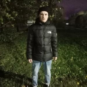 Парни в Череповце: Stepa, 22 - ищет девушку из Череповца