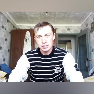 Парни в Гулькевичах: Максим, 37 - ищет девушку из Гулькевич
