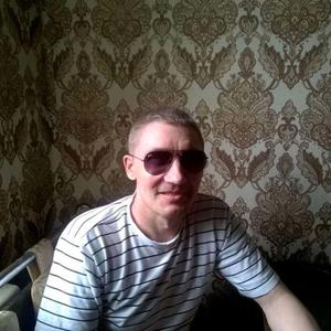 Парни в Томске: Андрей, 48 - ищет девушку из Томска