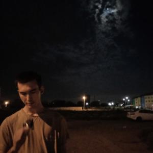 Дмитрий, 22 года, Астрахань