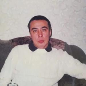 Виталий, 30 лет, Красноярск