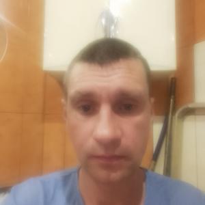 Парни в Саратове: Кирилл, 37 - ищет девушку из Саратова