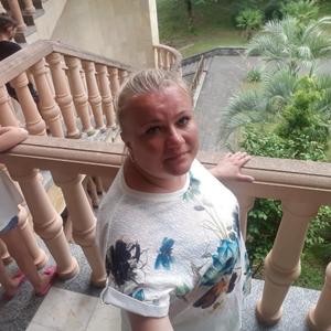 Девушки в Твери: Мария, 44 - ищет парня из Твери