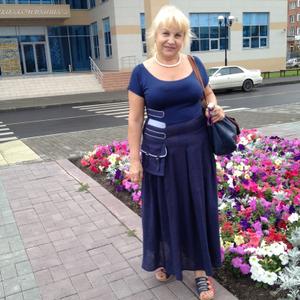 Девушки в Новокузнецке: Нина, 70 - ищет парня из Новокузнецка