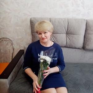 Девушки в Оренбурге: Olga, 58 - ищет парня из Оренбурга