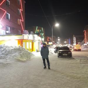 Парни в Томске: Олег, 40 - ищет девушку из Томска