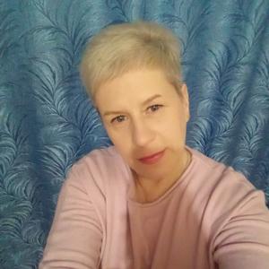 Девушки в Ижевске: Ольга, 52 - ищет парня из Ижевска
