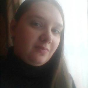 Девушки в Балтийске: Ирина, 35 - ищет парня из Балтийска