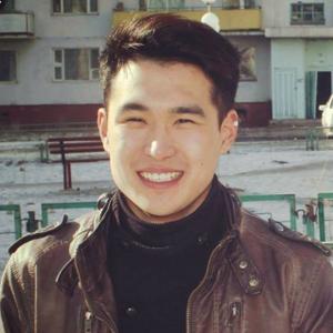 Парни в Улан-Удэ: Виктор, 33 - ищет девушку из Улан-Удэ