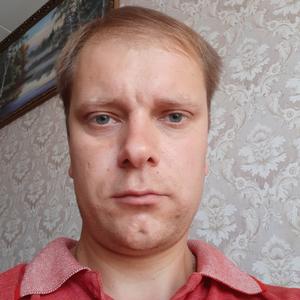 Парни в Пскове: Александр Поддубов, 37 - ищет девушку из Пскова
