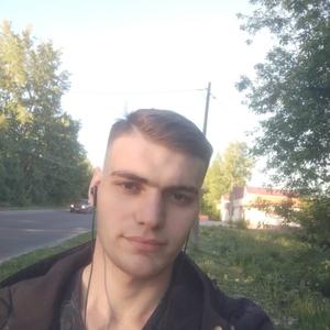 Парни в Череповце: Влад Гутников, 24 - ищет девушку из Череповца