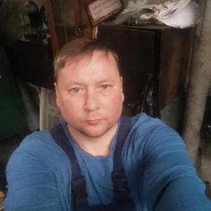 Парни в Волгограде: Oleg, 41 - ищет девушку из Волгограда