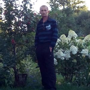 Юрий, 54 года, Осинники