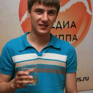 Парни в Смоленске: Евгений Колганов, 36 - ищет девушку из Смоленска