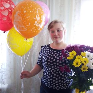 Девушки в Ижевске: Настя, 27 - ищет парня из Ижевска