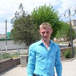 Василий, 37 лет, Новопокровская