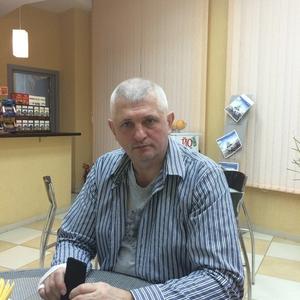 Парни в Саратове: Андрей, 49 - ищет девушку из Саратова