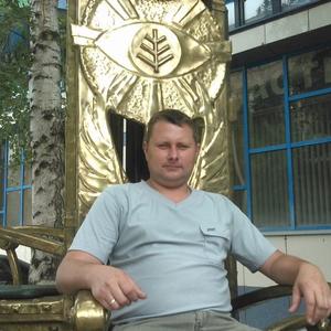 Парни в Кузнецке: Олег, 48 - ищет девушку из Кузнецка