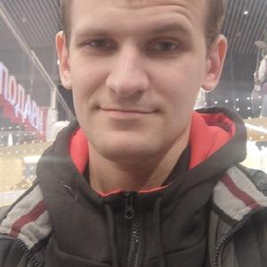 Евгений, 27 лет, Саратов