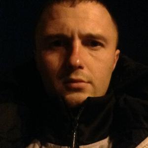 Парни в Арсеньеве: Валерий, 33 - ищет девушку из Арсеньева