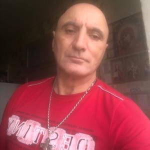 Парни в Сальске: Serj, 56 - ищет девушку из Сальска