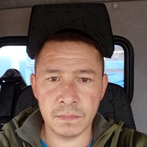 Ильяр Усманов, 39 лет, Тюмень