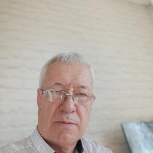 Парни в Магнитогорске: Геннадий Чернов, 64 - ищет девушку из Магнитогорска