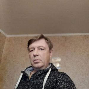 Парни в Выборге: Олег, 56 - ищет девушку из Выборга