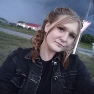 Девушки в Ульяновске: Таня, 23 - ищет парня из Ульяновска