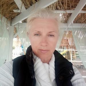 Девушки в Смоленске: Ольга, 55 - ищет парня из Смоленска